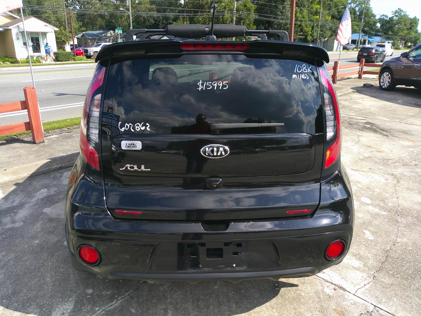 2018 BLACK KIA SOUL + (PLUS) (KNDJP3A5XJ7) , located at 1200 Cassat Avenue, Jacksonville, FL, 32205, (904) 695-1885, 30.302404, -81.731033 - Photo#5